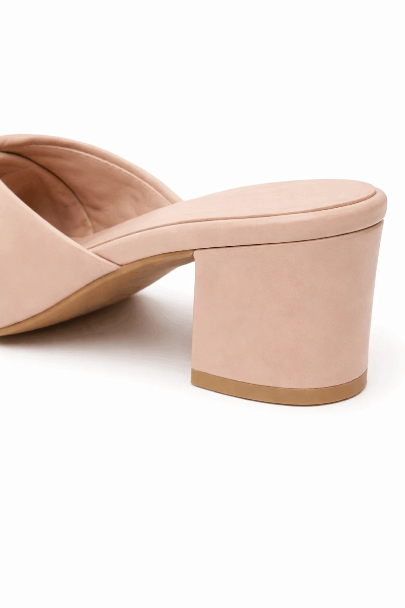 Туфли с открытым носком FashionWave